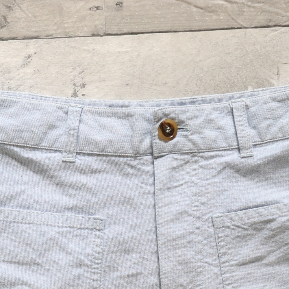 A.P.C. LIGHT BLUE COTTON MID-RISE SHORTS - Picture 4 of 7